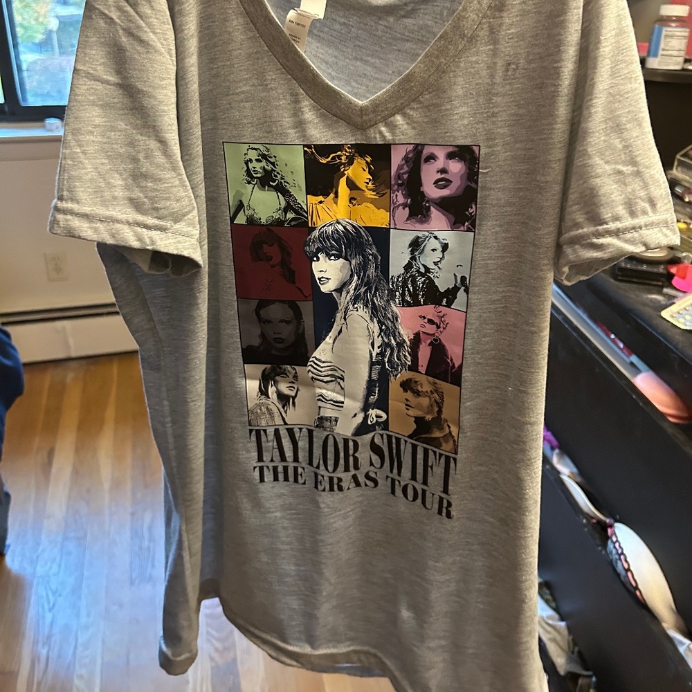 Taylor Swift Eras Tour Women's V-Neck Medium Heather Gray